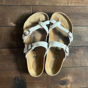 Mayari Birkenstocks